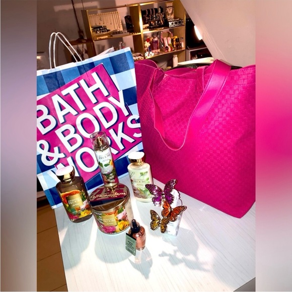 Bath & Body Works TOTE BAG Brightest Bloom Ultimate Mother’s Day Gift - Picture 3 of 5